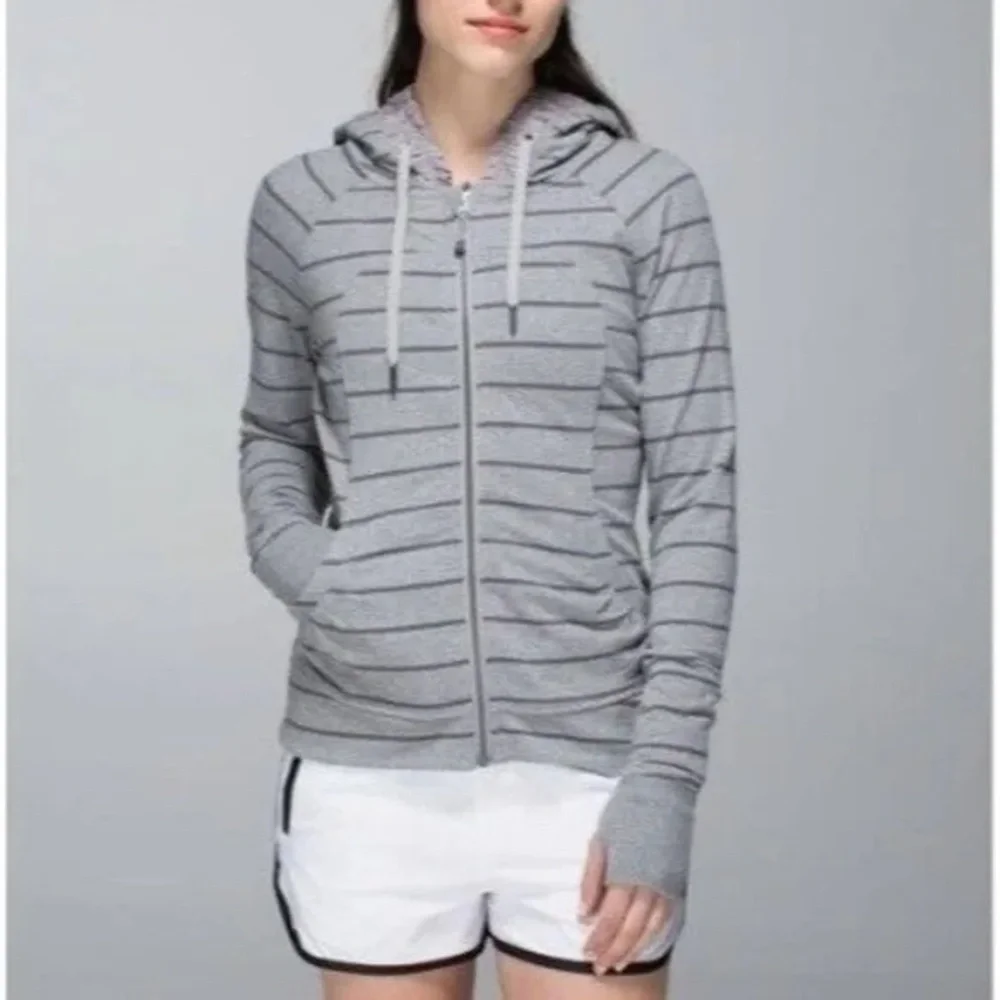 Lululemon Movement Jacket in Cayman Stripe